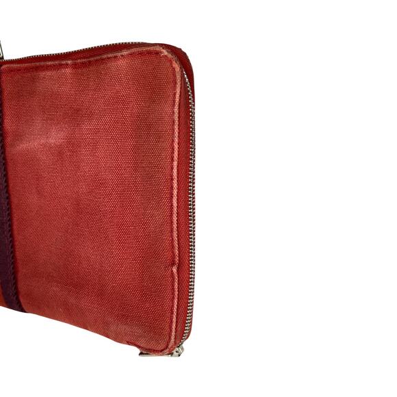 Hermès Paris Fourre Tout GM Red Canvas Zip Around Wallet with Stripe Card Slots - Picture 14 of 16